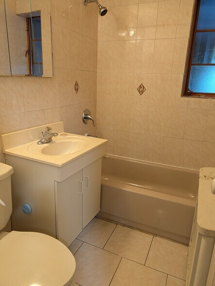 More Photos Of 207-11 Hillside Ave, Jamaica Storefront Retail Residential For Sale