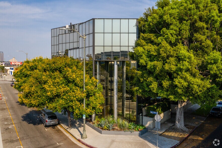 Primary Photo Of 11022 Santa Monica Blvd, Los Angeles Office For Lease