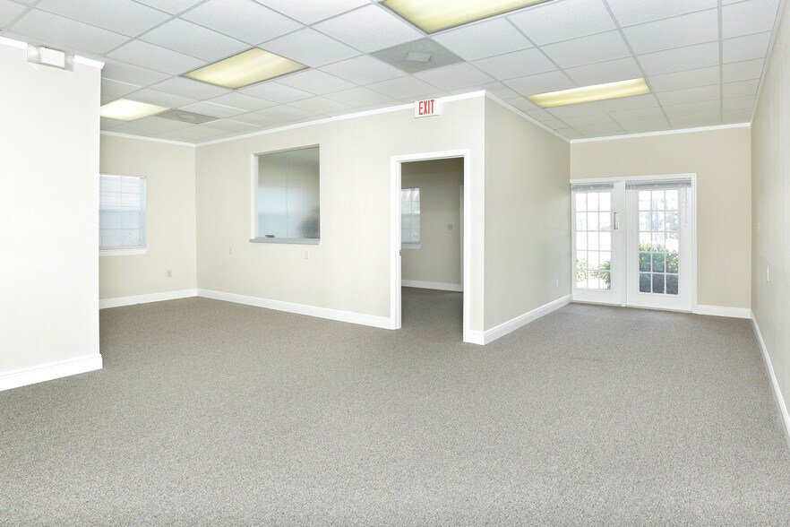 More Photos Of 501 E Oak St, Kissimmee Medical For Sale