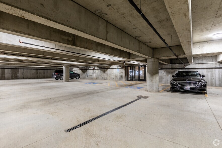 More Photos Of 1901 Vine St, Kansas City Multifamily For Sale