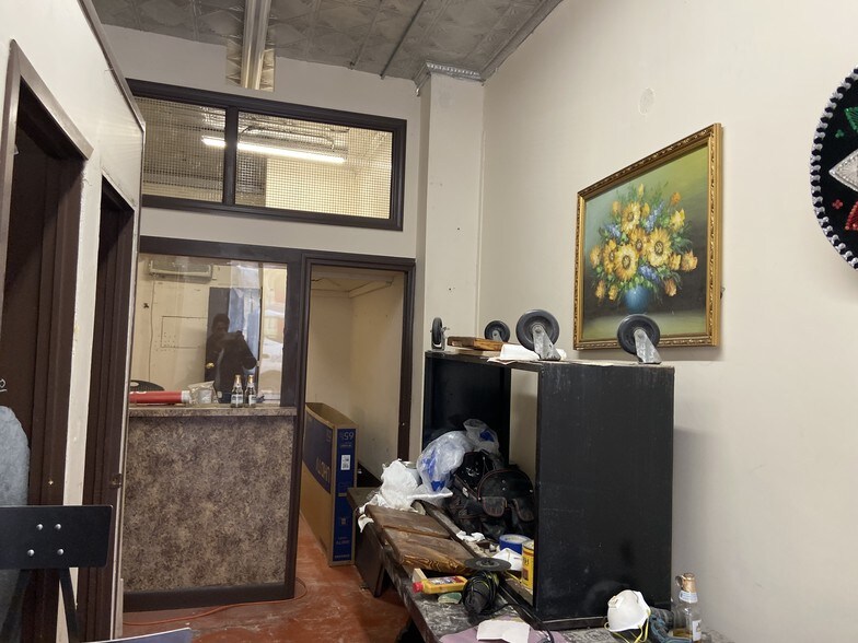 More Photos Of 926 Amsterdam Ave, New York Apartments For Lease