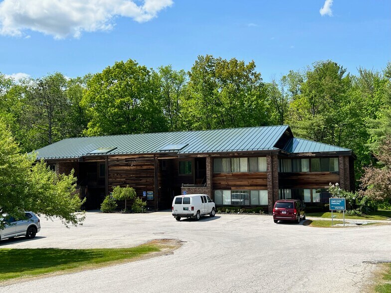 More Photos Of 1085 Route 4 E, Rutland Office For Lease