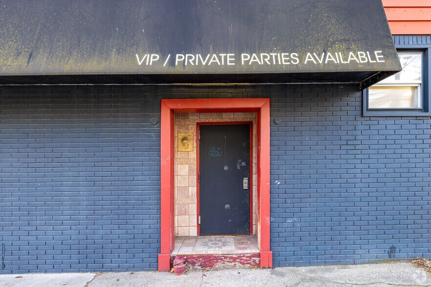 More Photos Of 147 Avenue E, Bayonne General Retail For Sale