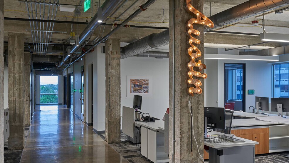 More Photos Of 316 W 12th St, Austin Office For Lease
