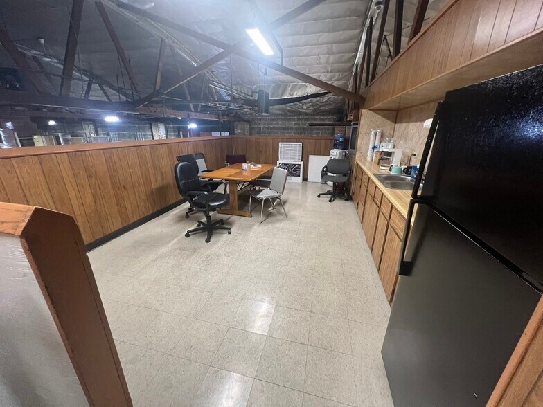 More Photos Of 551 Hyde Park Ave, Hillside Flex For Sale