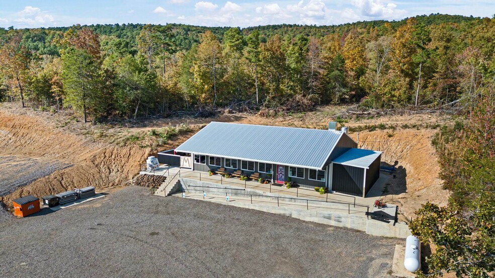 More Photos Of 9559 Co 5440 Rd rd, Ozone Restaurant For Sale