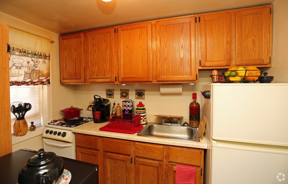 More Photos Of 846 N 15th St, Milwaukee Apartments For Sale