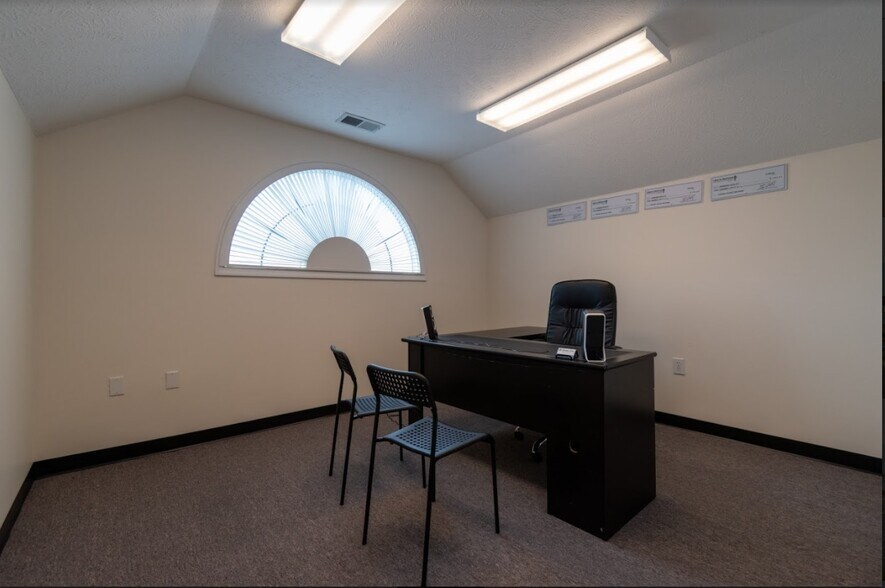 More Photos Of 6408 Brookstone Ln, Fayetteville Medical For Lease