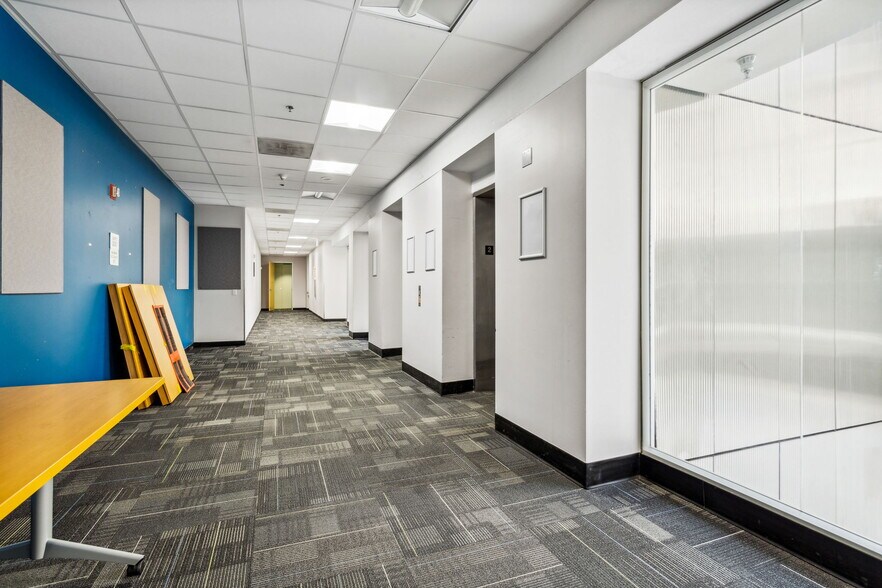 More Photos Of 1575 Garden of the Gods Rd, Colorado Springs Light Manufacturing For Lease