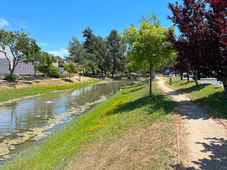 More Photos Of 46560 Fremont Blvd, Fremont Research And Development For Lease