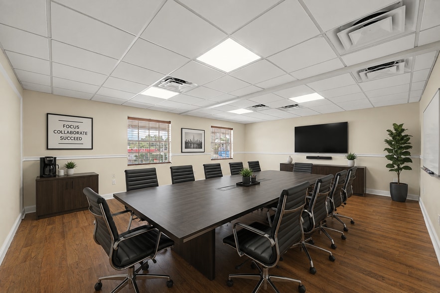 More Photos Of 4802-4942 W Gandy Blvd, Tampa Business Park For Lease