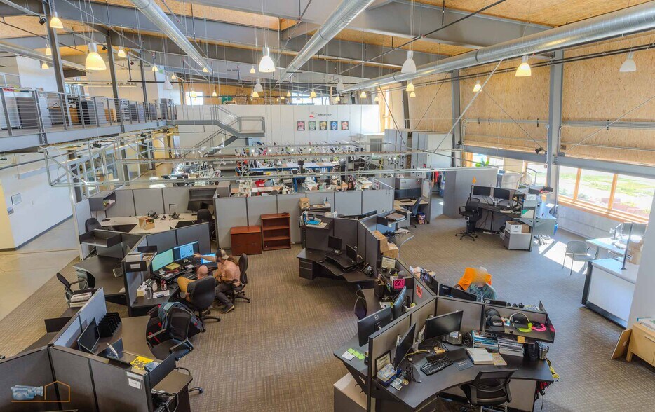More Photos Of 101 S Taylor Ave, Louisville Warehouse For Lease