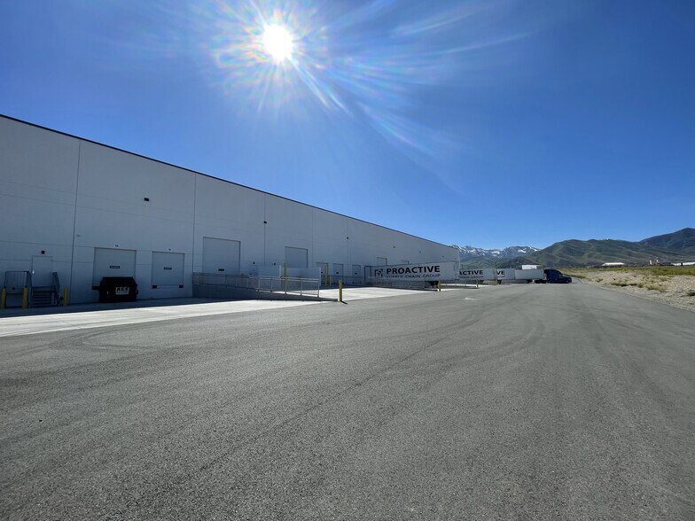 More Photos Of 1645 WK Ave, Tooele Unknown For Lease