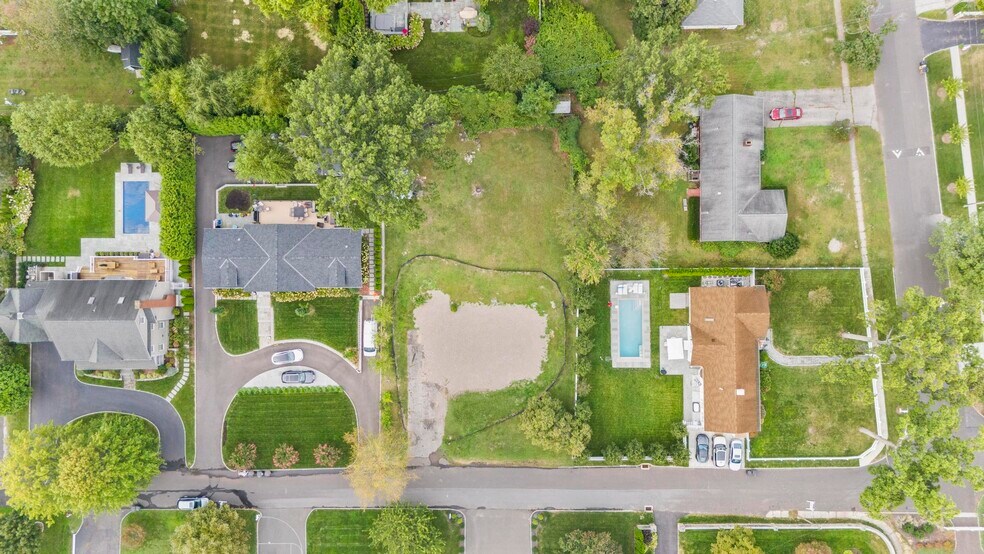 More Photos Of 38 Cook Rd, Stamford Land For Sale