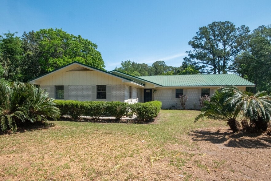 More Photos Of 6120 New Jesup Hwy, Brunswick Apartments For Sale