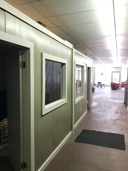 More Photos Of 500 Nebraska St, Sioux City General Retail For Sale