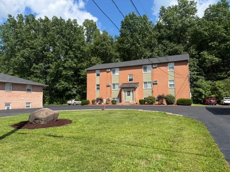 More Photos Of 170 Kendall Ave, Campbell Multifamily For Sale