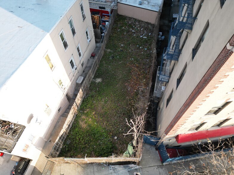 Primary Photo Of 1410 Longfellow Ave, Bronx Land For Sale