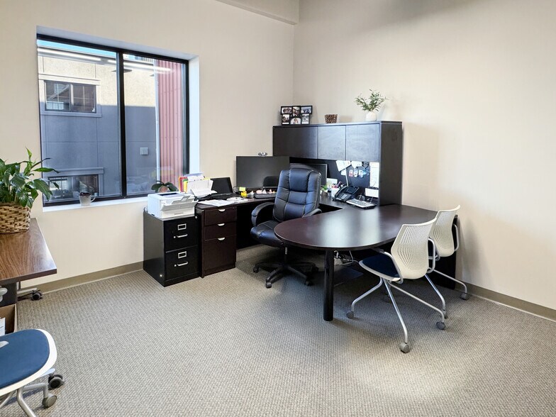 More Photos Of 10 Lafayette St, Washington Storefront Retail Office For Sale