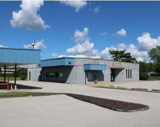 Primary Photo Of 700 James S Mcdonnell Blvd, Hazelwood Bank For Lease