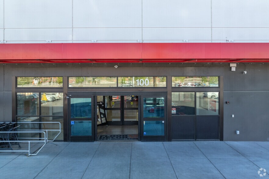 More Photos Of 4355 S Grand Canyon Dr, Las Vegas General Retail For Lease