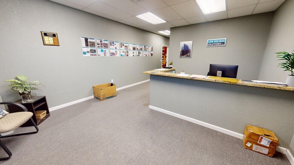 More Photos Of 100 Precision, Buda Warehouse For Lease