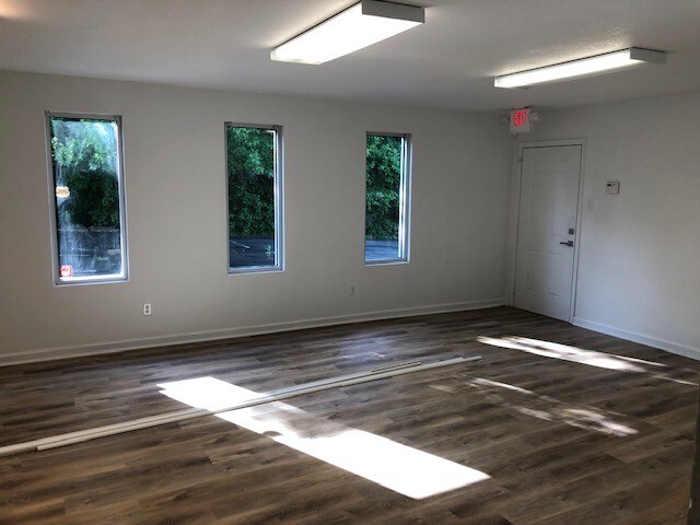 More Photos Of 2527 Fm 691, Denison Medical For Sale