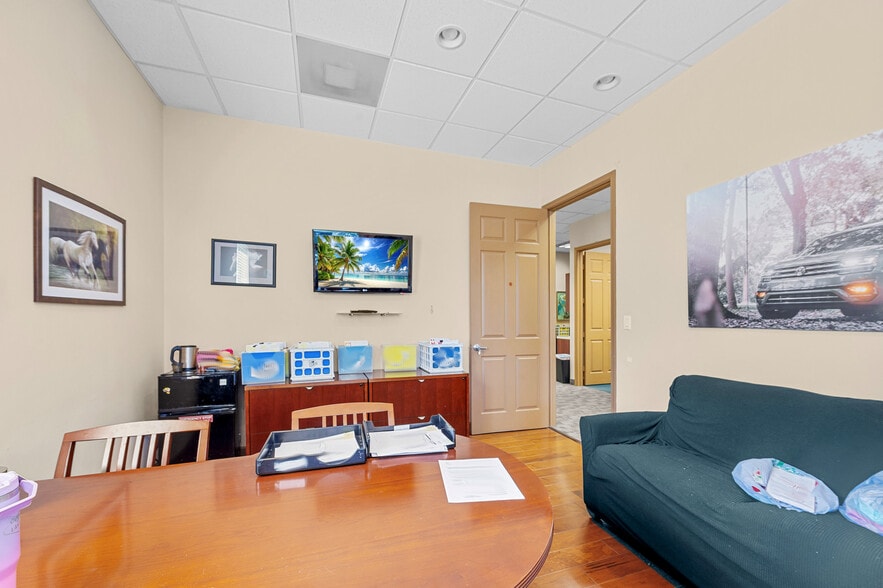 More Photos Of 11780 W Sample Rd, Coral Springs Office For Sale