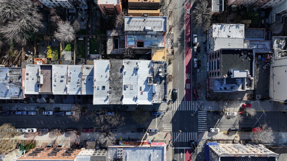 More Photos Of 222 Monroe St, Brooklyn Apartments For Sale