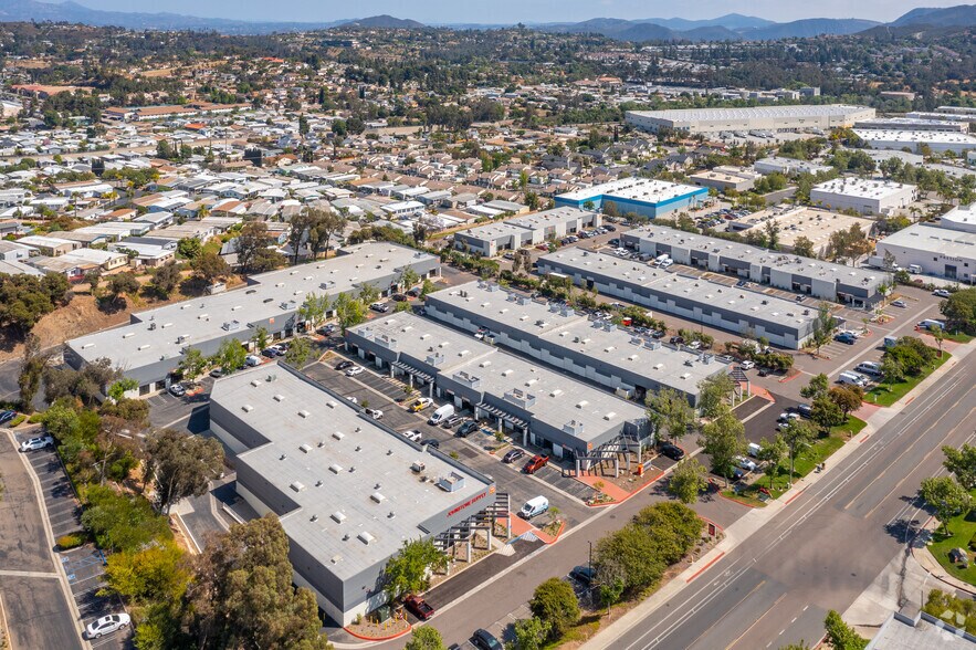 More Photos Of 930 S Andreasen Dr, Escondido Manufacturing For Lease
