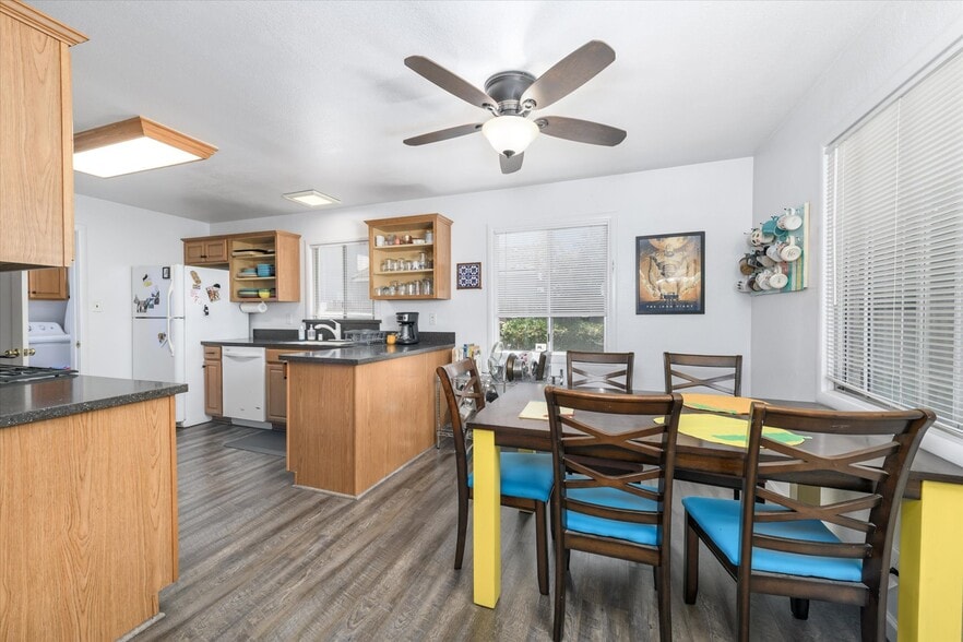 More Photos Of 5408 Folsom Blvd, Sacramento Apartments For Sale