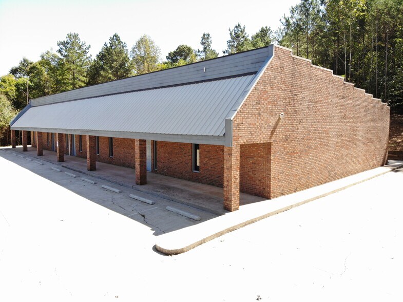 More Photos Of 232-236 Industrial Park Dr, Commerce Office For Sale