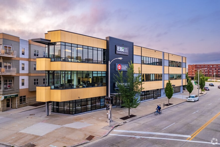 More Photos Of 140 S 1st St, Milwaukee Office For Lease