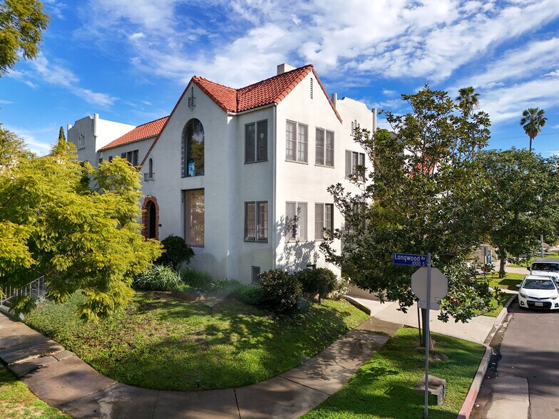 Primary Photo Of 1040 S Longwood Ave, Los Angeles Apartments For Sale