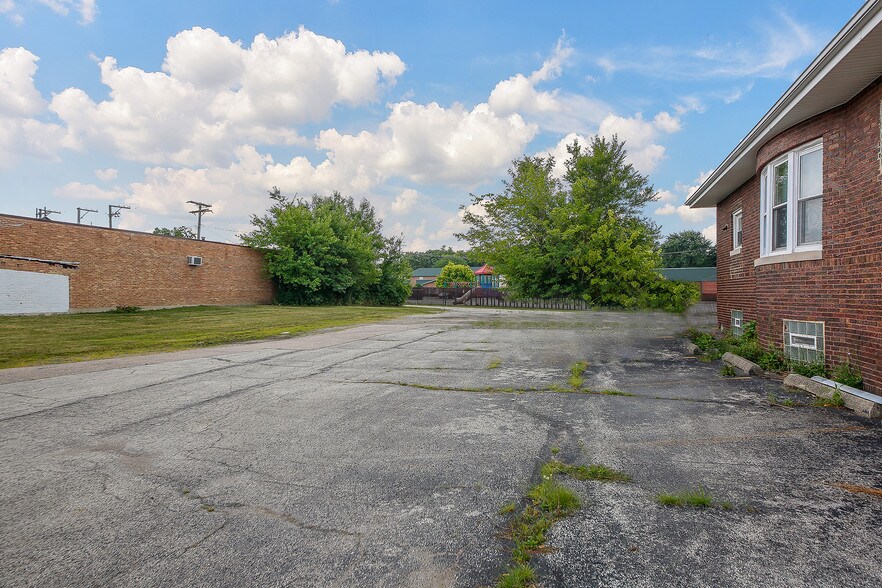 More Photos Of 128 W Irving Park Rd, Wood Dale Land For Sale