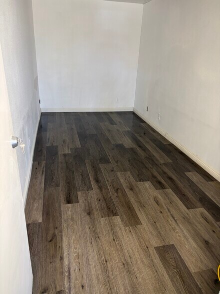 More Photos Of 9144-9146 Telegraph Rd, Downey Office For Lease