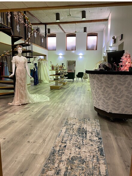 More Photos Of 100 Main St, Nashua Apartments For Lease