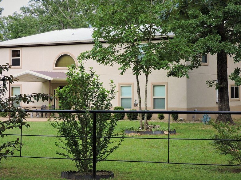 More Photos Of 1083 N 4290 Rd, Sawyer Hotel For Sale