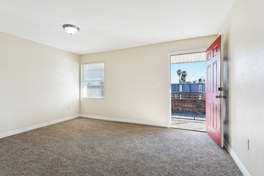 More Photos Of 3300 Garden Oaks Dr, New Orleans Apartments For Sale