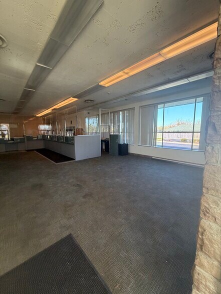 More Photos Of 1575 Brunswick Ave, Lawrence Township Cumberland Bank For Lease