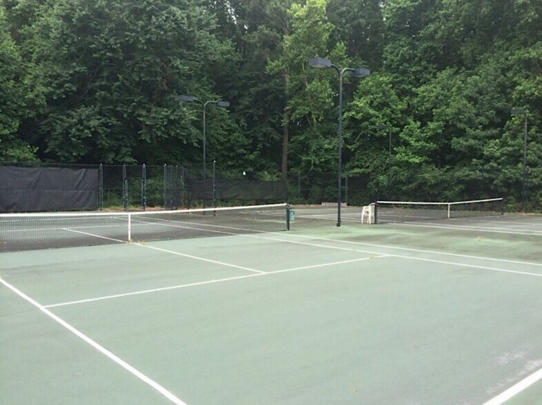 More Photos Of 2084 McGee Rd, Snellville Swimming Pool For Sale