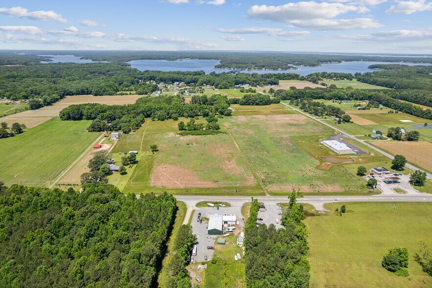 More Photos Of 1856 Buckley Hall Rd, Cobbs Creek Warehouse For Sale
