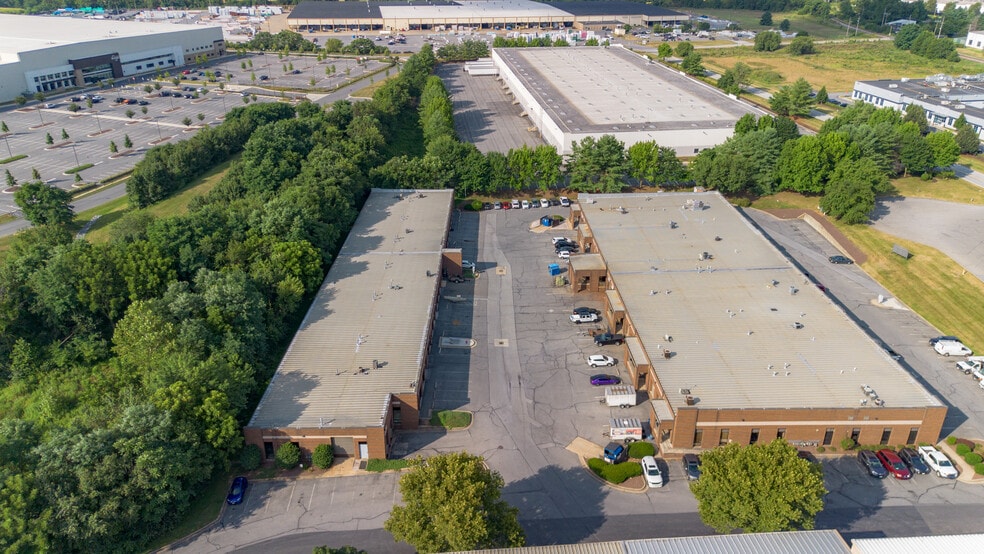 More Photos Of 4509 Metropolitan Ct, Frederick Flex For Lease