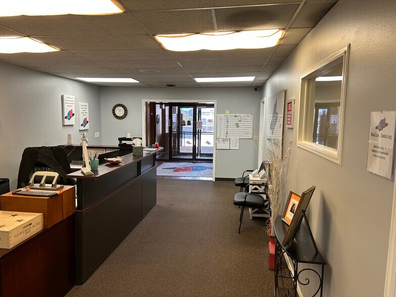 More Photos Of 1150 Elkton Dr, Colorado Springs Office For Sale