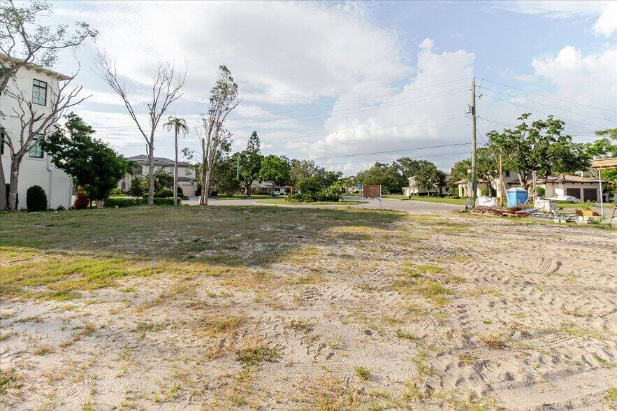 More Photos Of 5102 W Longfellow Ave, Tampa Land For Sale