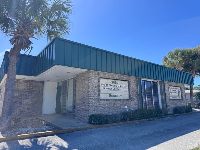 More Photos Of 2039 Indian Rocks Rd, Largo Medical For Lease