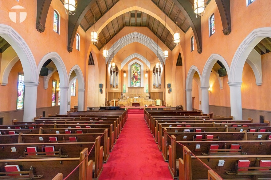 More Photos Of 2700 L St, Sacramento Religious Facility For Sale