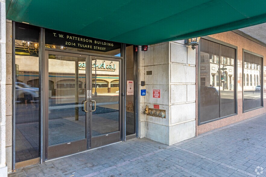 More Photos Of 2014 Tulare St, Fresno Office For Lease