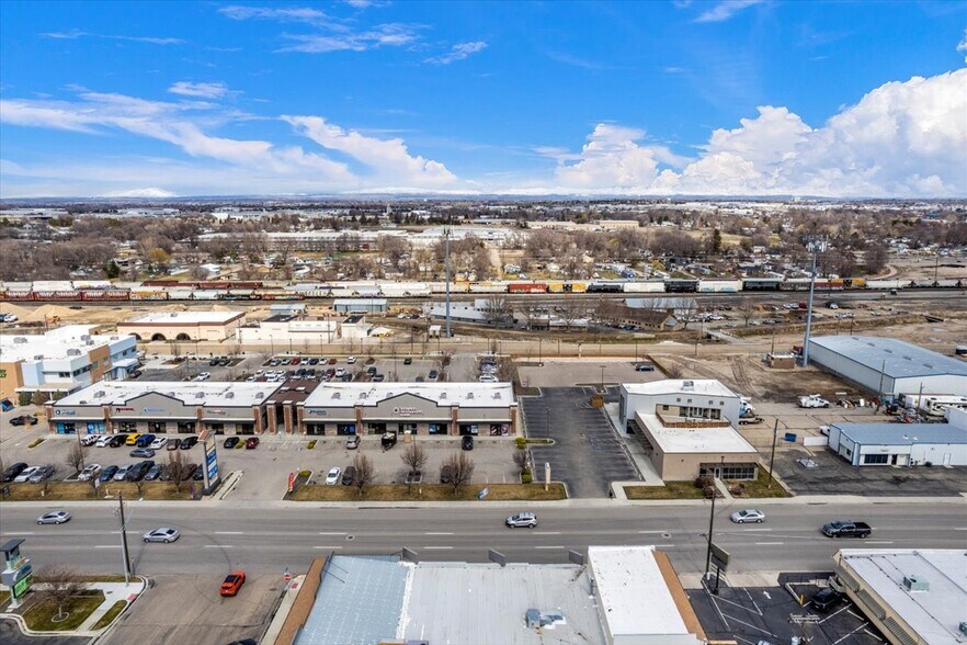 More Photos Of 312 3rd St S, Nampa Storefront Retail Office For Sale