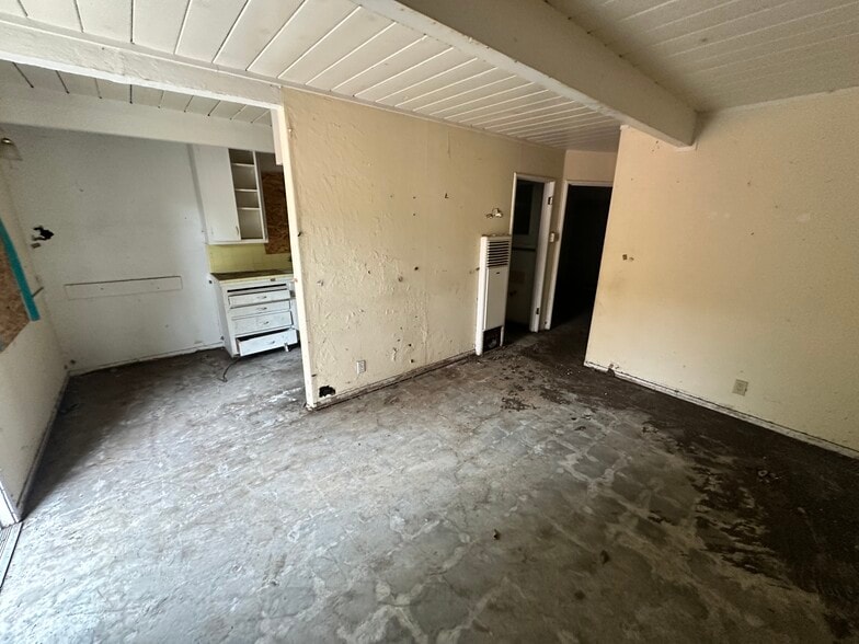 More Photos Of 2611 Alma St, Palo Alto Apartments For Sale